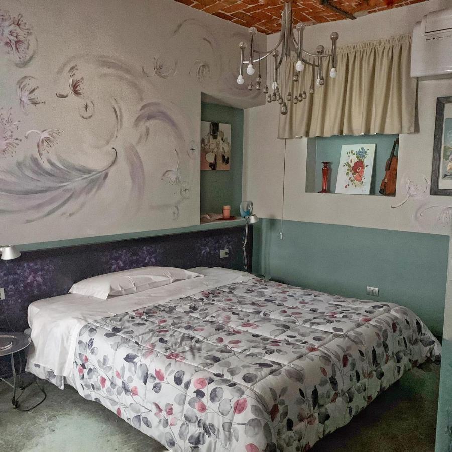Cortiletto D'Alba Camere Con Ristorante Exteriör bild