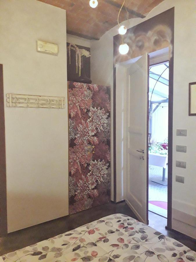 Cortiletto D'Alba Camere Con Ristorante Exteriör bild