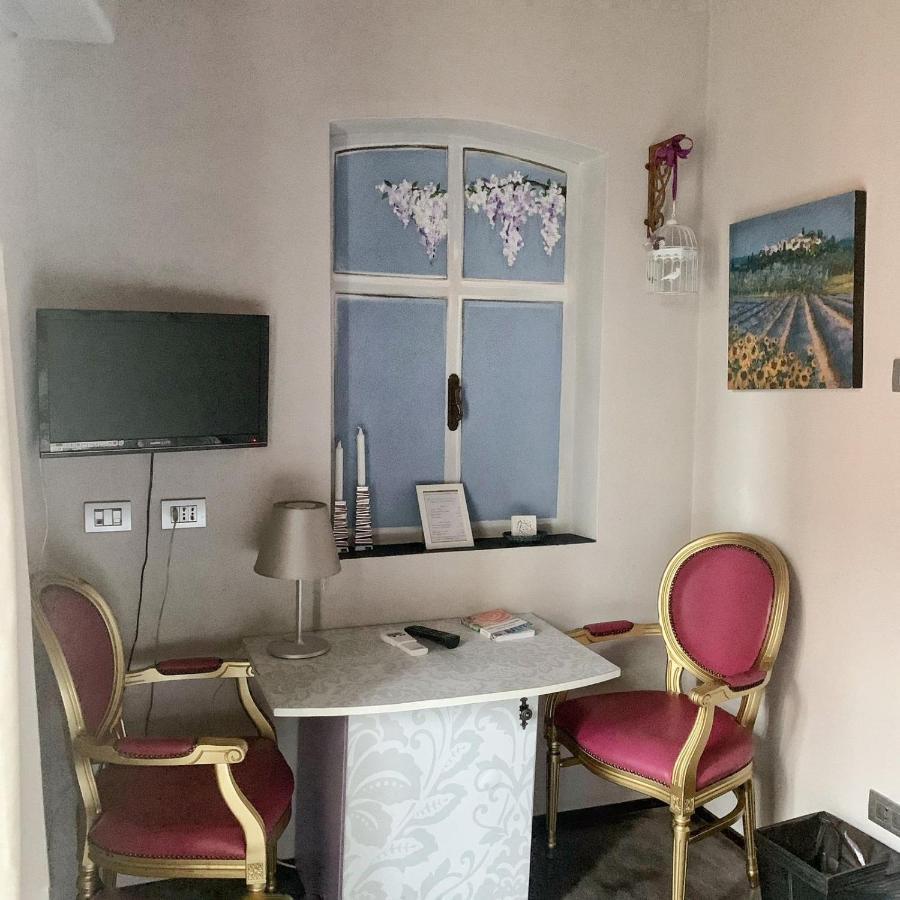 Cortiletto D'Alba Camere Con Ristorante Exteriör bild
