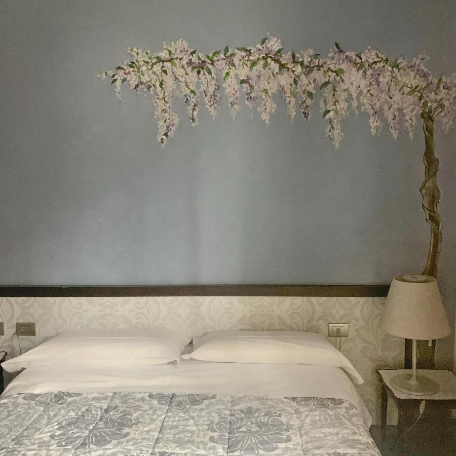 Cortiletto D'Alba Camere Con Ristorante Exteriör bild