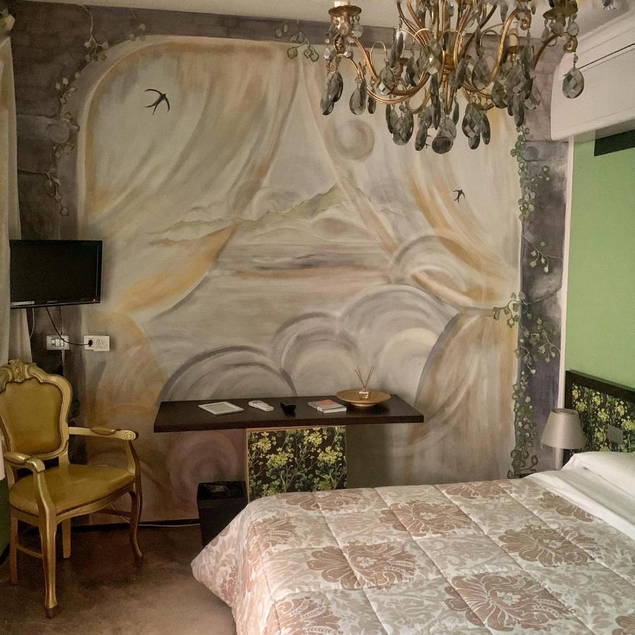 Cortiletto D'Alba Camere Con Ristorante Exteriör bild